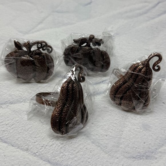 4 Pumpkin & Gourd Napkin Rings Brown Metal Pliable Thanksgiving Halloween Table - Picture 1 of 5